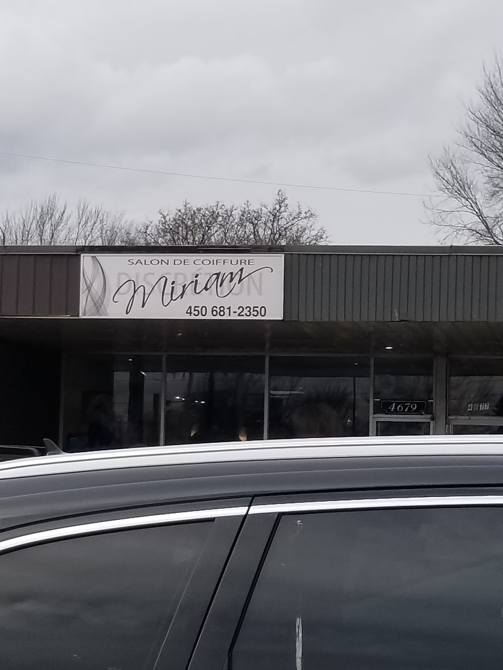 Coiffure Discretion Miriam | 4679 Bd Samson, Laval, QC H7W 2H5, Canada | Phone: (450) 681-2350