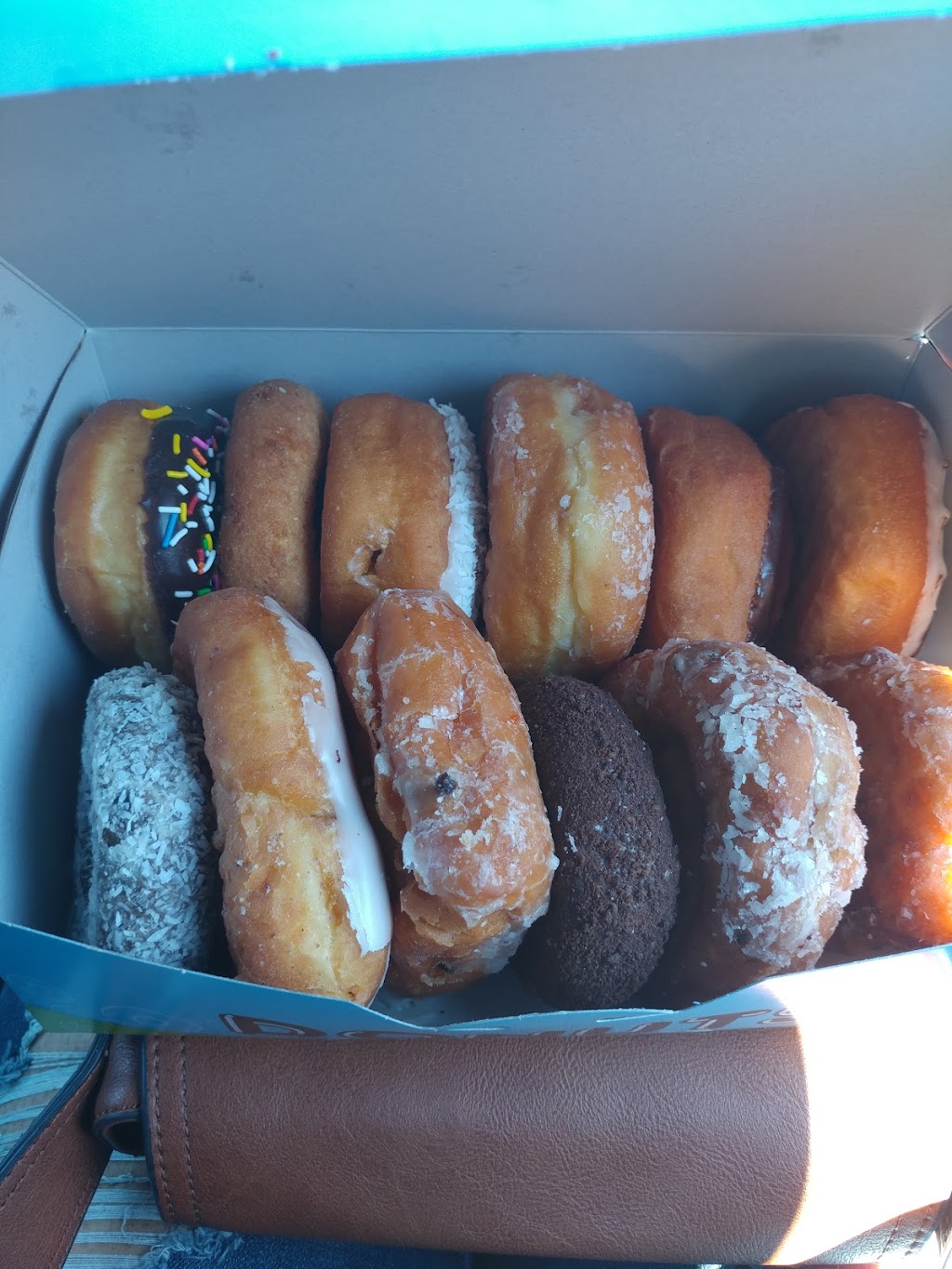 Homestead Donuts | 50 Lakeport Rd, St. Catharines, ON L2N 4P7, Canada