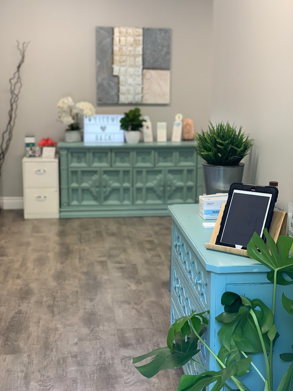 The Stretch Mumma | 86 Main St Suite 2, Brighton, ON K0K 1H0, Canada | Phone: (289) 687-6960