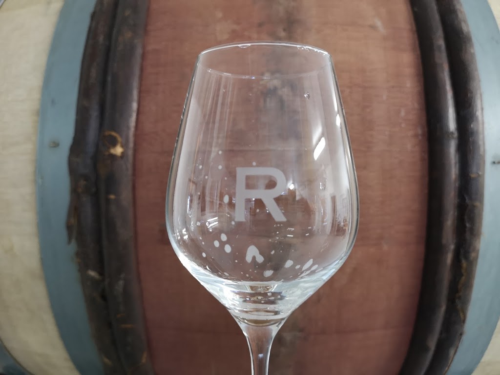 Robin Bière Naturelle | 6547 Rue Foster, Waterloo, QC J0E 2N0, Canada | Phone: (450) 912-1745