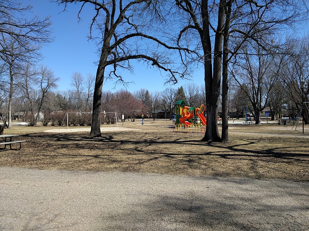 Morden Spray Park | 12 St, Morden, MB R6M 1N9, Canada | Phone: (204) 822-5431