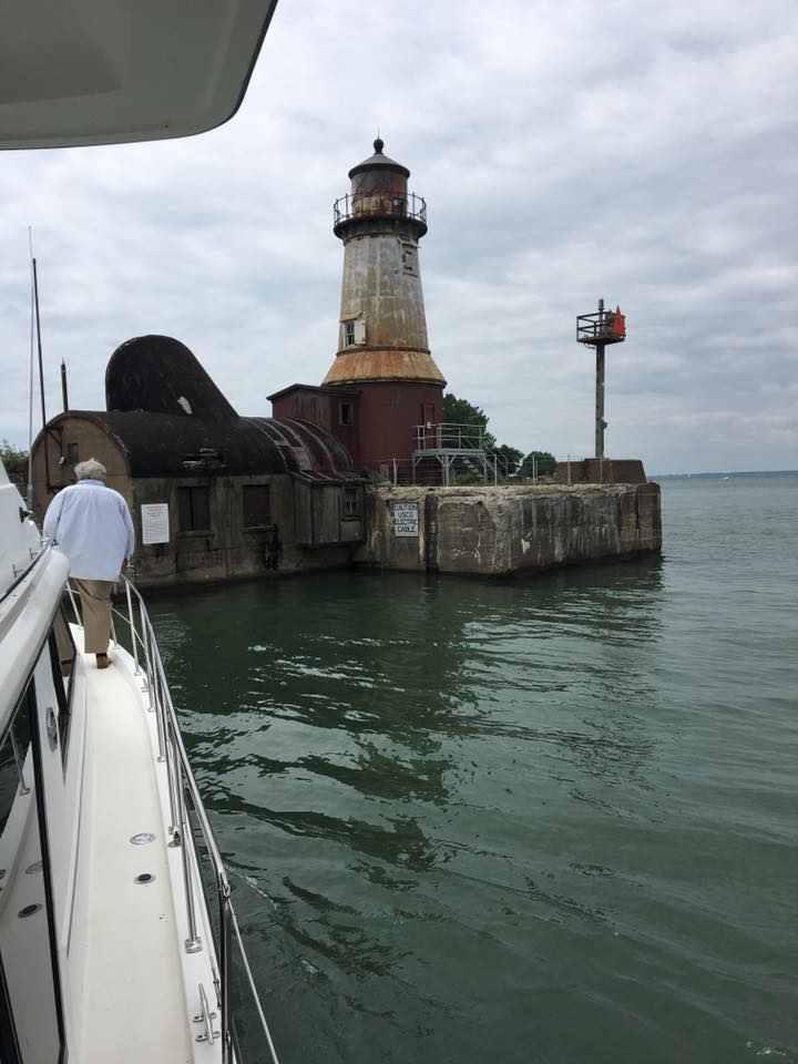 Seven Seas Sailing Center | 284 Fuhrmann Boulevard, Buffalo, NY 14203, USA | Phone: (716) 880-5154