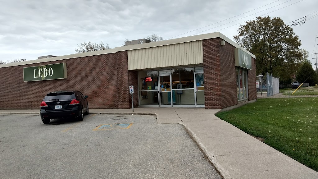 LCBO | 415 William St, Wiarton, ON N0H 2T0, Canada | Phone: (519) 534-1170