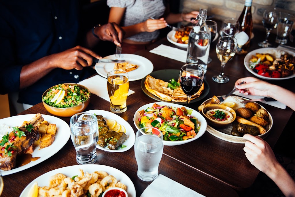 Nazareth restaurant | 550 Bd du Curé-Labelle, Sainte-Rose, QC H7L 4V6, Canada | Phone: (450) 937-4064