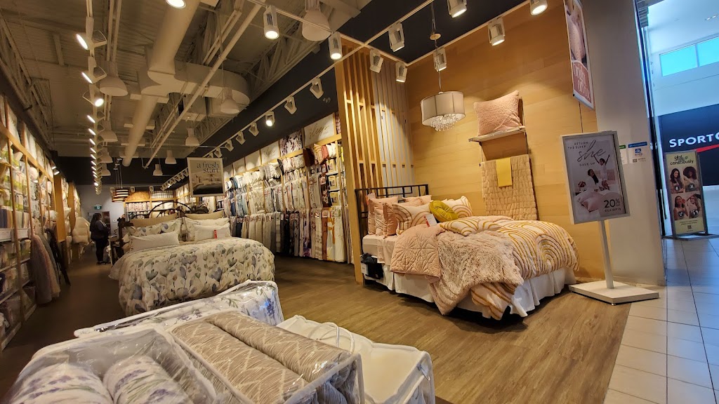 QE Home l Quilts Etc | Conestoga Mall, 550 King St N, Waterloo, ON N2L 5W6, Canada | Phone: (519) 883-3939