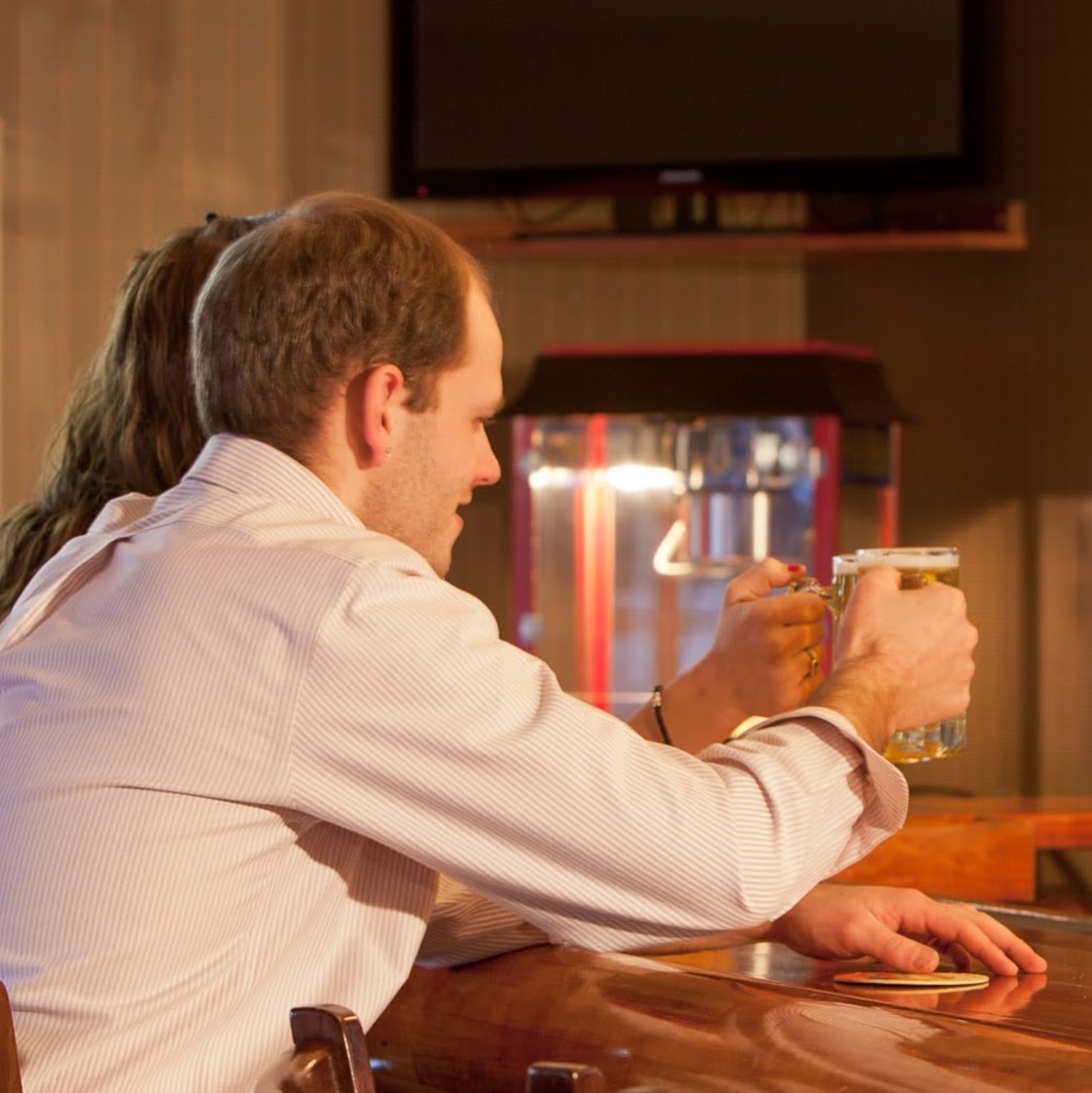 Gils Bar & Grill | 793 VT-5A, Orleans, VT 05860, USA | Phone: (802) 525-4123