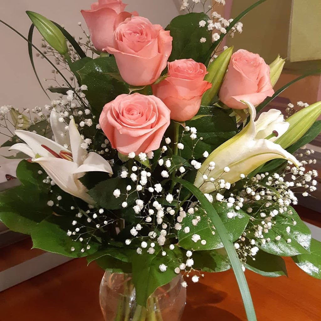 Dufferin Blooms | 124 Main St E, Shelburne, ON L9V 3K5, Canada | Phone: (519) 306-3500