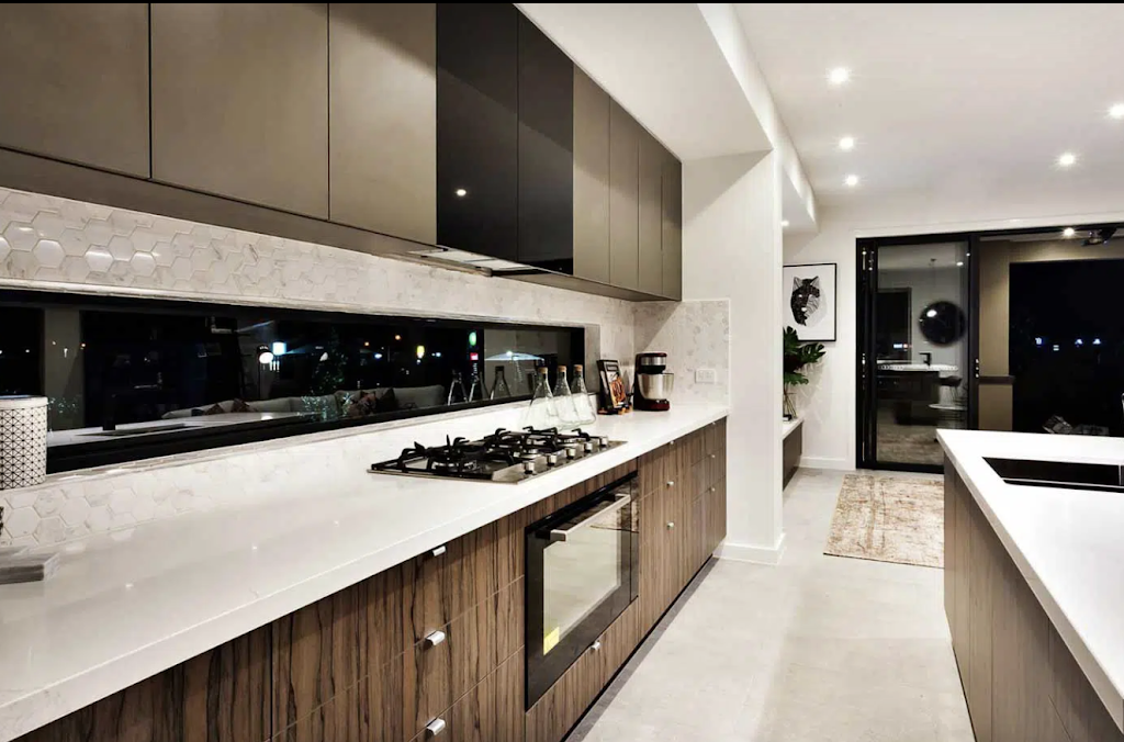 Niso Homes | 1775 Bellevue Ave #201B, West Vancouver, BC V7V 1A9, Canada | Phone: (604) 996-2390