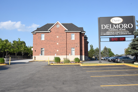 Delmoro Funeral Home | funeral home | 61 Beverly Hills Dr, Toronto, ON M3L 1A2, Canada | 4162494499 OR +1 416-249-4499