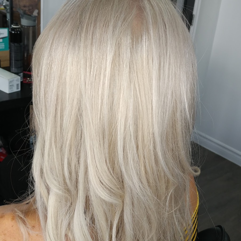 Salon Muz-Art | 386 Rue Saint-Jacques S, Coaticook, QC J1A 2N9, Canada | Phone: (819) 347-5022