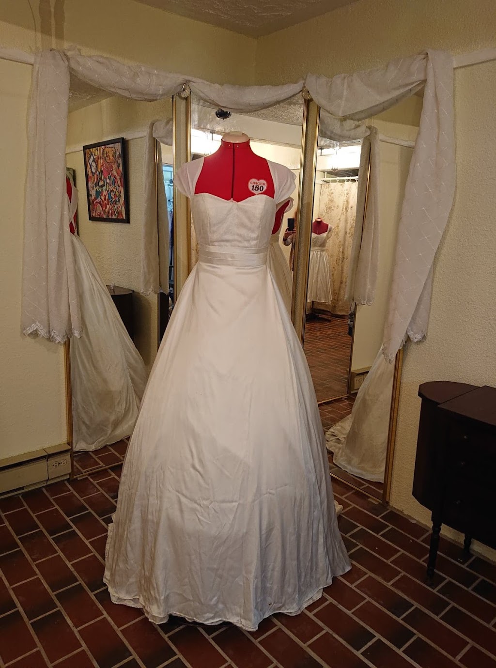 Sew Clever Custom Sewing | 3167 Main St, Salisbury, NB E4J 2K4, Canada | Phone: (506) 866-2987