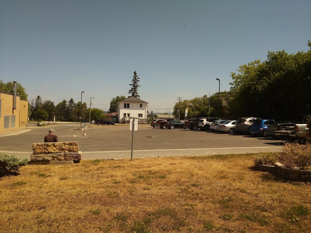 Little Current Medical Associates | 15 Meredith St E, Little Current, ON P0P 1K0, Canada | Phone: (705) 368-2450
