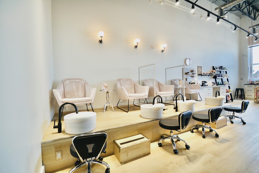 Blush & Rose Beauty Bar | spa | 4791 Bank St, Gloucester, ON K1T 3W7, Canada | 6138221099 OR +1 613-822-1099