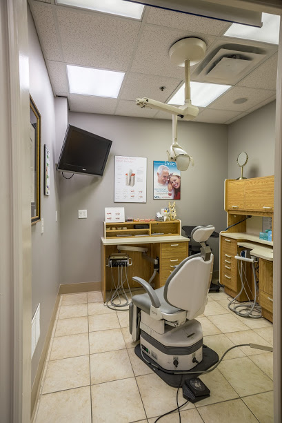 GDC Implant & Denture Centre | 723 Rymal Road West Lower Level Suite, Hamilton, ON L9B 2W2, Canada | Phone: (905) 522-1106