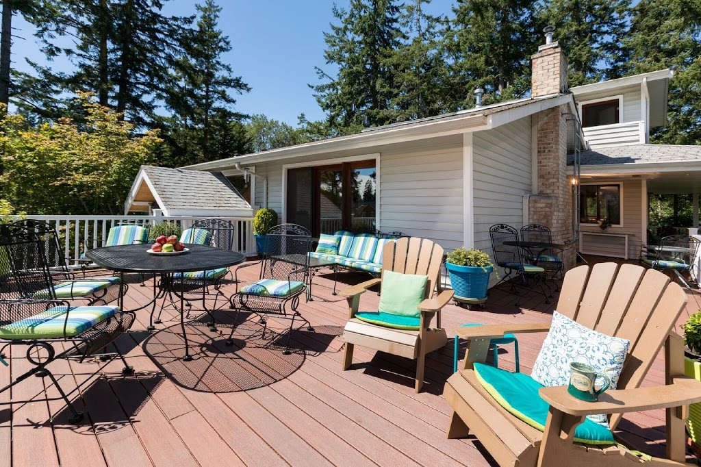 Hillside House Bed and Breakfast | 365 Carter Ave, Friday Harbor, WA 98250, USA | Phone: (800) 232-4730
