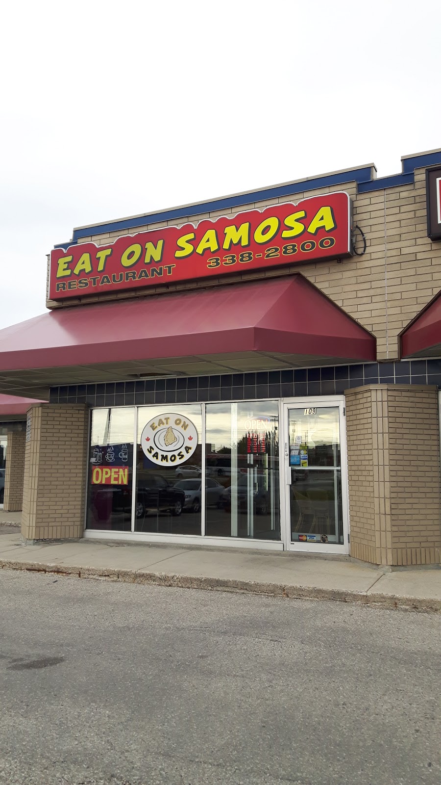Eat on Samosa | 460 St Marys Rd, Winnipeg, MB R2M 3K6, Canada | Phone: (204) 338-2800