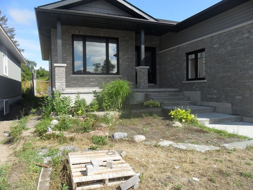 The Garden Place | 664 Glen Ross Rd, Frankford, ON K0K 2C0, Canada | Phone: (613) 398-0402