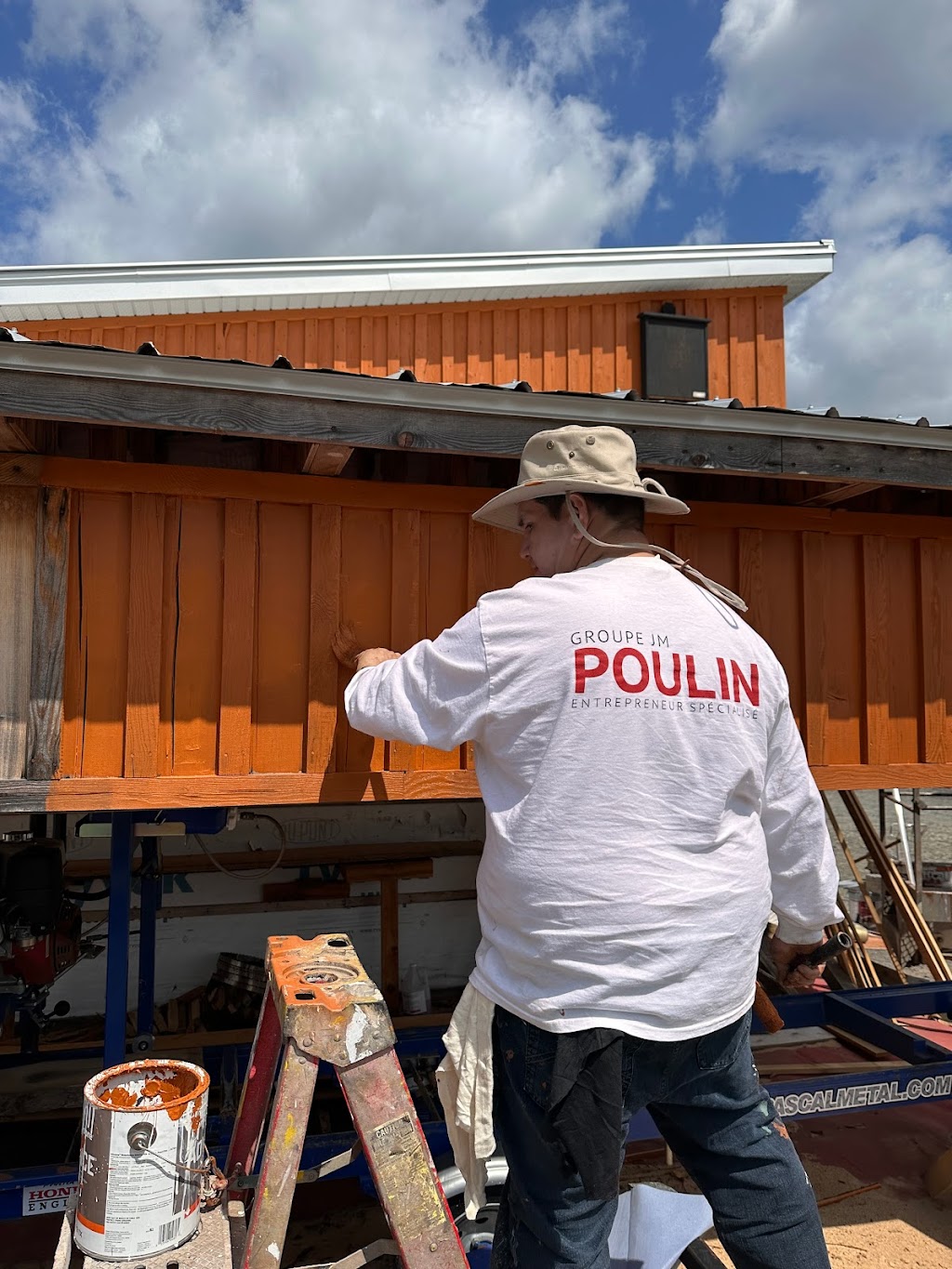 J M Poulin Decor & Fils | 2050 Bd Industriel, Magog, QC J1X 5T3, Canada | Phone: (819) 843-9725