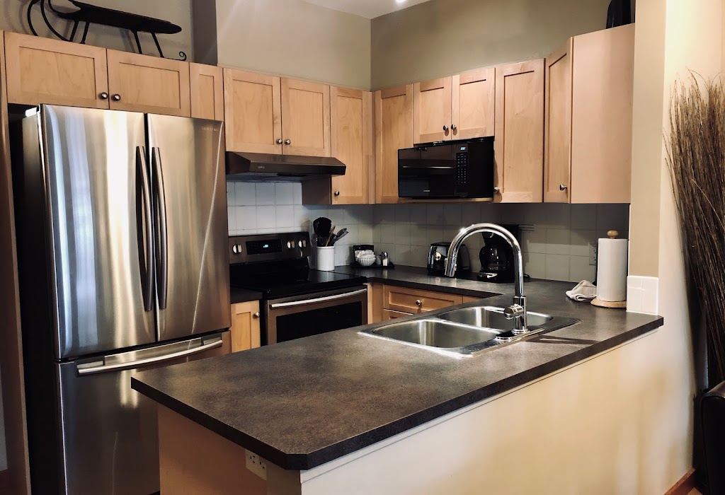 Lodges at Canmore | 107 Montane Rd, Canmore, AB T1W 3J2, Canada | Phone: (866) 678-9350