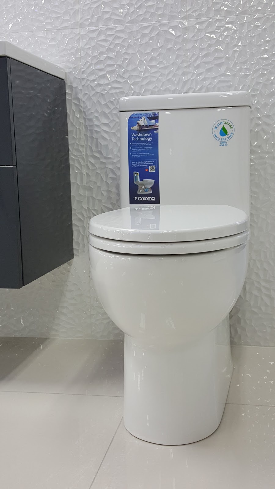 Royal bath and kitchen | 11300 Yonge St, Richmond Hill, ON L4S 1K9, Canada | Phone: (905) 237-7022