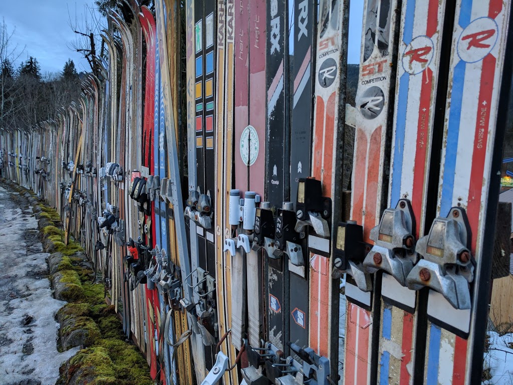 Glacier Ski Shop | 9966 Mt Baker Hwy, Deming, WA 98244, USA | Phone: (360) 599-1943