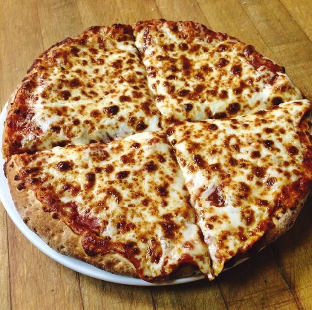 Restaurant Pizzeria Le Soleil de lAnnonciation | 805 Rue LAnnonciation S, Rivière-Rouge, QC J0T 1T0, Canada | Phone: (819) 275-1515