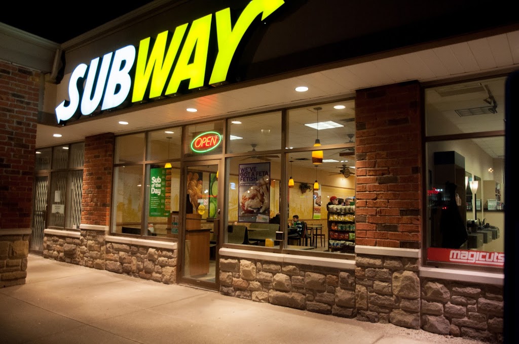 Subway | 5 Clair Rd West Clairfield Commons, Unit # B01007A, Guelph, ON N1L 0A6, Canada | Phone: (519) 827-1465