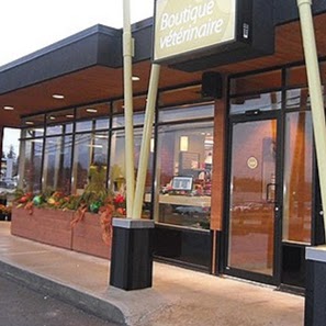Carrefour Santé Animale | 4600 Boulevard Industriel, Sherbrooke, QC J1L 2S8, Canada | Phone: (819) 562-4448