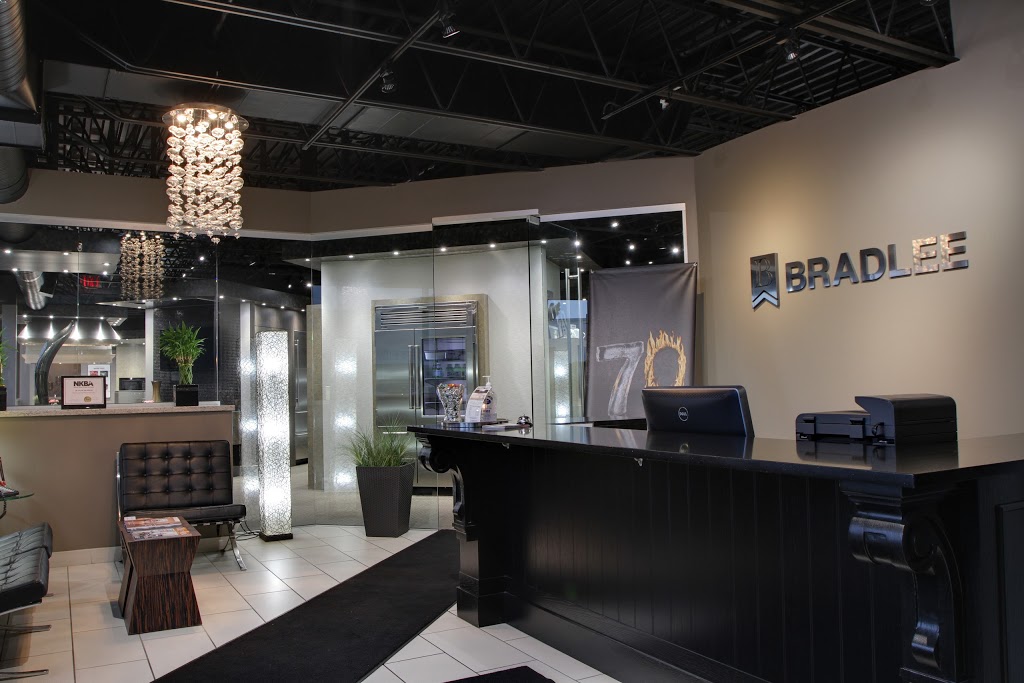 Bradlee Distributors Inc | 13780 Bridgeport Rd, Richmond, BC V6V 1V3, Canada | Phone: (604) 244-1744