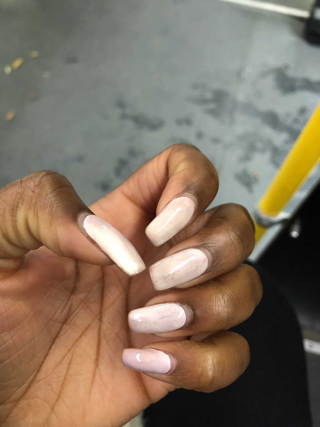 Ongles Soleil Inc | 320 320 Bd St Joseph, Gatineau, QC J8Y 3Y8, Canada | Phone: (819) 772-4484