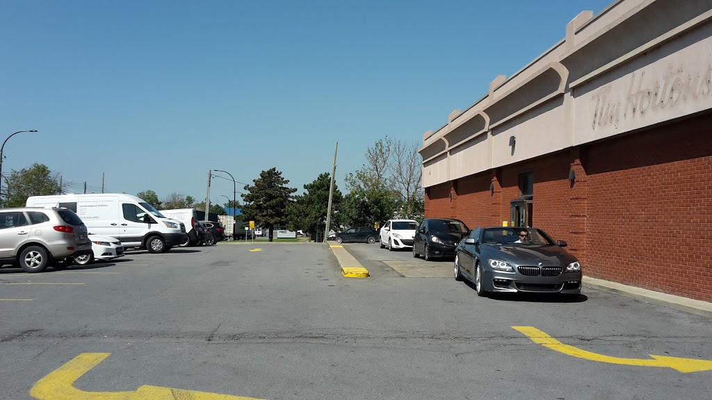 Tim Hortons | 7895, Ch. De La, Chemin de la Côte-de-Liesse, Saint-Laurent, QC H4T 1G2, Canada | Phone: (514) 344-3927
