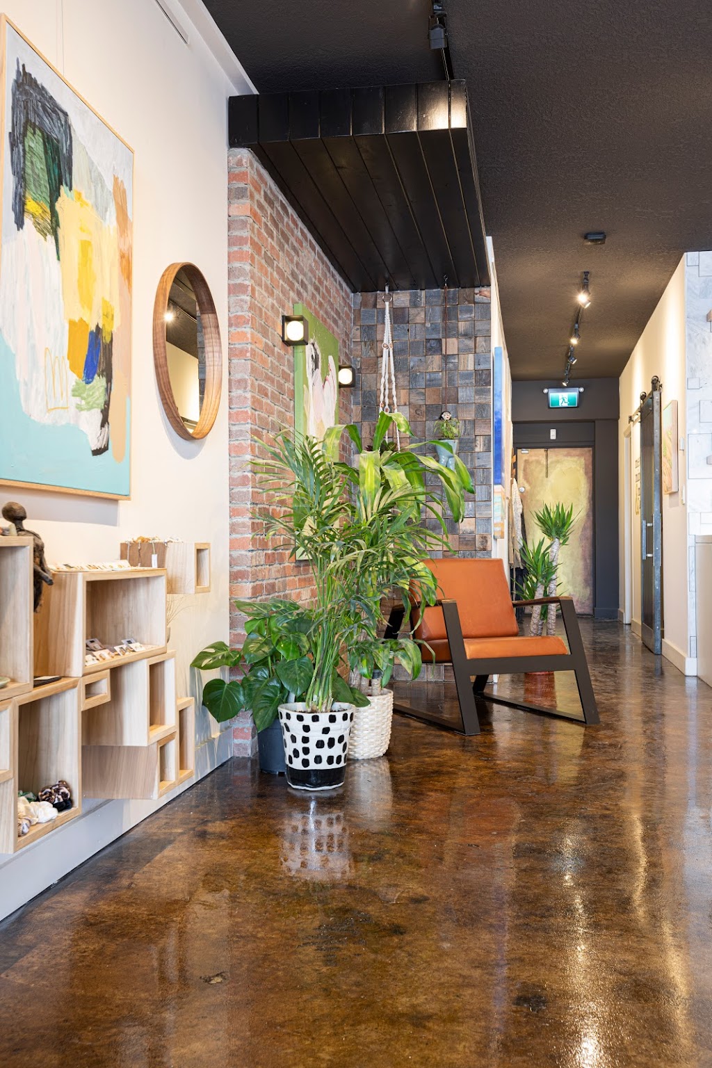 Studio YEG Art | 13b Fairway Dr NW, Edmonton, AB T6J 2S6, Canada | Phone: (587) 759-0989