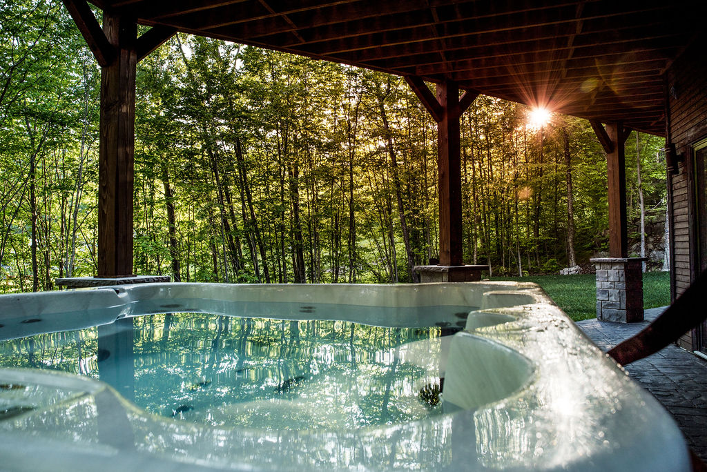 Chalet Stoneham | 30 Chemin des Skieurs, Stoneham-et-Tewkesbury, QC G3C 0E1, Canada | Phone: (581) 999-6004