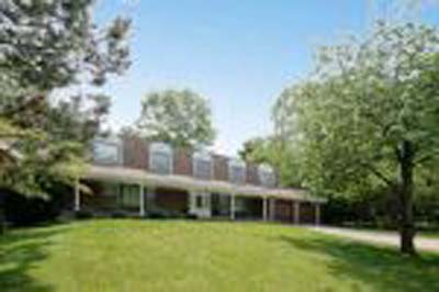 Toronto West Realty Inc. | 30 Yachters Ln, Etobicoke, ON M8V 4C5, Canada | Phone: (416) 255-7653