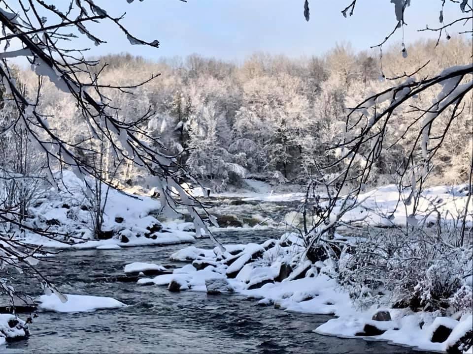Petawawa Centennial Park | 18 Park Dr, Petawawa, ON K8H 2E1, Canada | Phone: (613) 687-5743