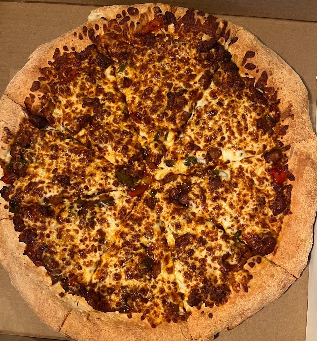Alfys Pizza and Wings | 4870 Rue René-Émard, Pierrefonds, QC H9A 2Y1, Canada | Phone: (514) 624-0003