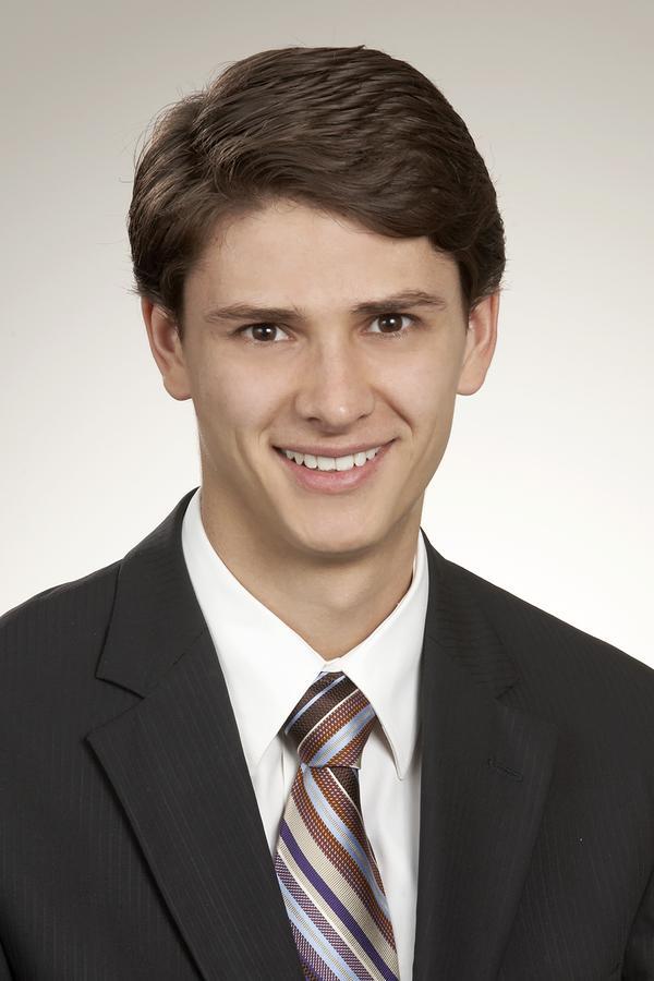 Edward Jones - Financial Advisor: Zachary J Vlaar | 3 Elm St Suite 1A, Paris, ON N3L 2L5, Canada | Phone: (519) 442-9769