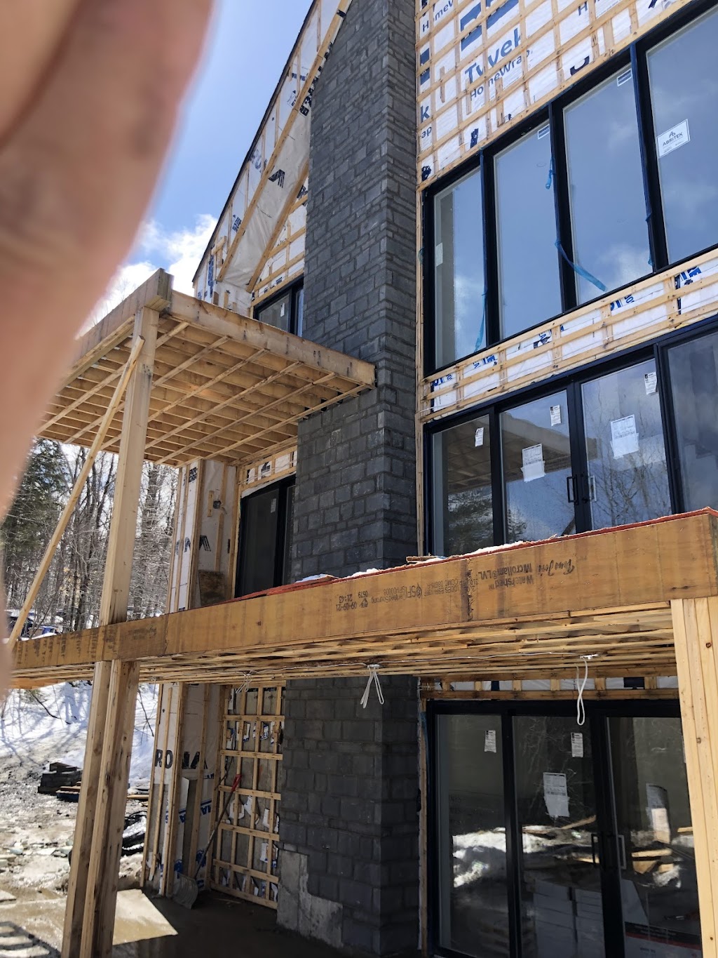 Maconnerie De Cotret inc | 30 Av. Goyette, Saint-Jean-sur-Richelieu, QC J2X 2H7, Canada | Phone: (514) 444-1570