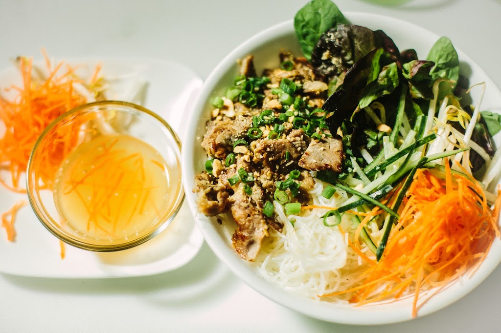 The Chopstick Truck | 1390 McLeod Ave, Fernie, BC V0B 1M1, Canada | Phone: (250) 946-5000