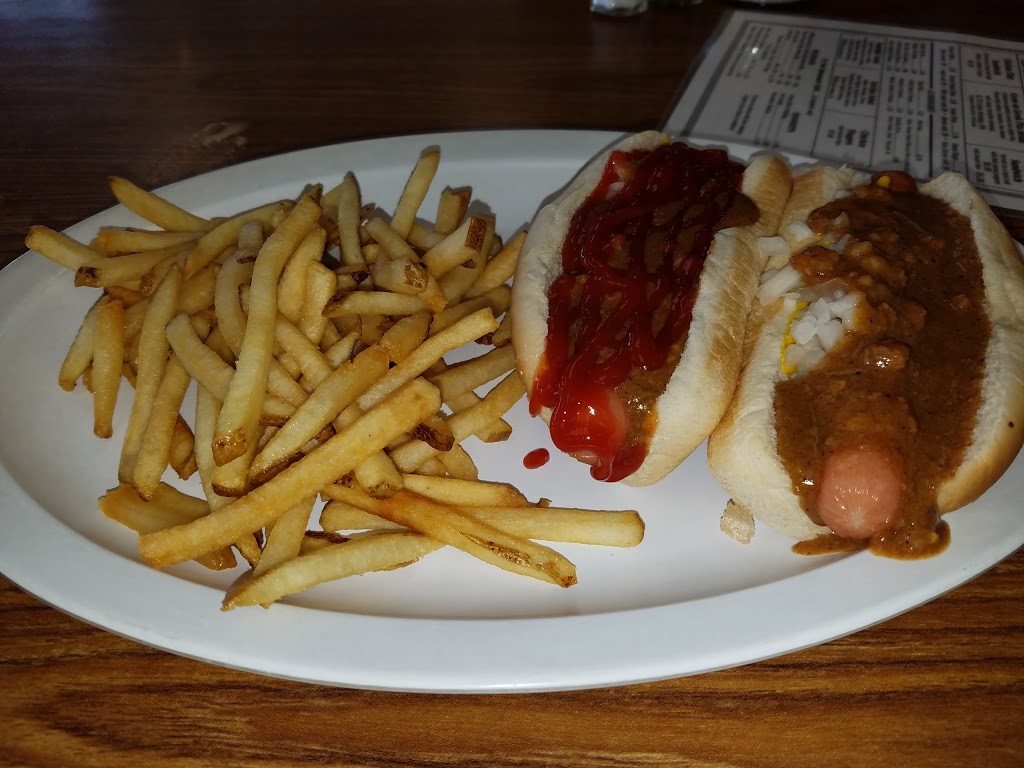 Louies Texas Red Hots | 2350 Delaware Ave, Buffalo, NY 14213, USA | Phone: (716) 877-6618