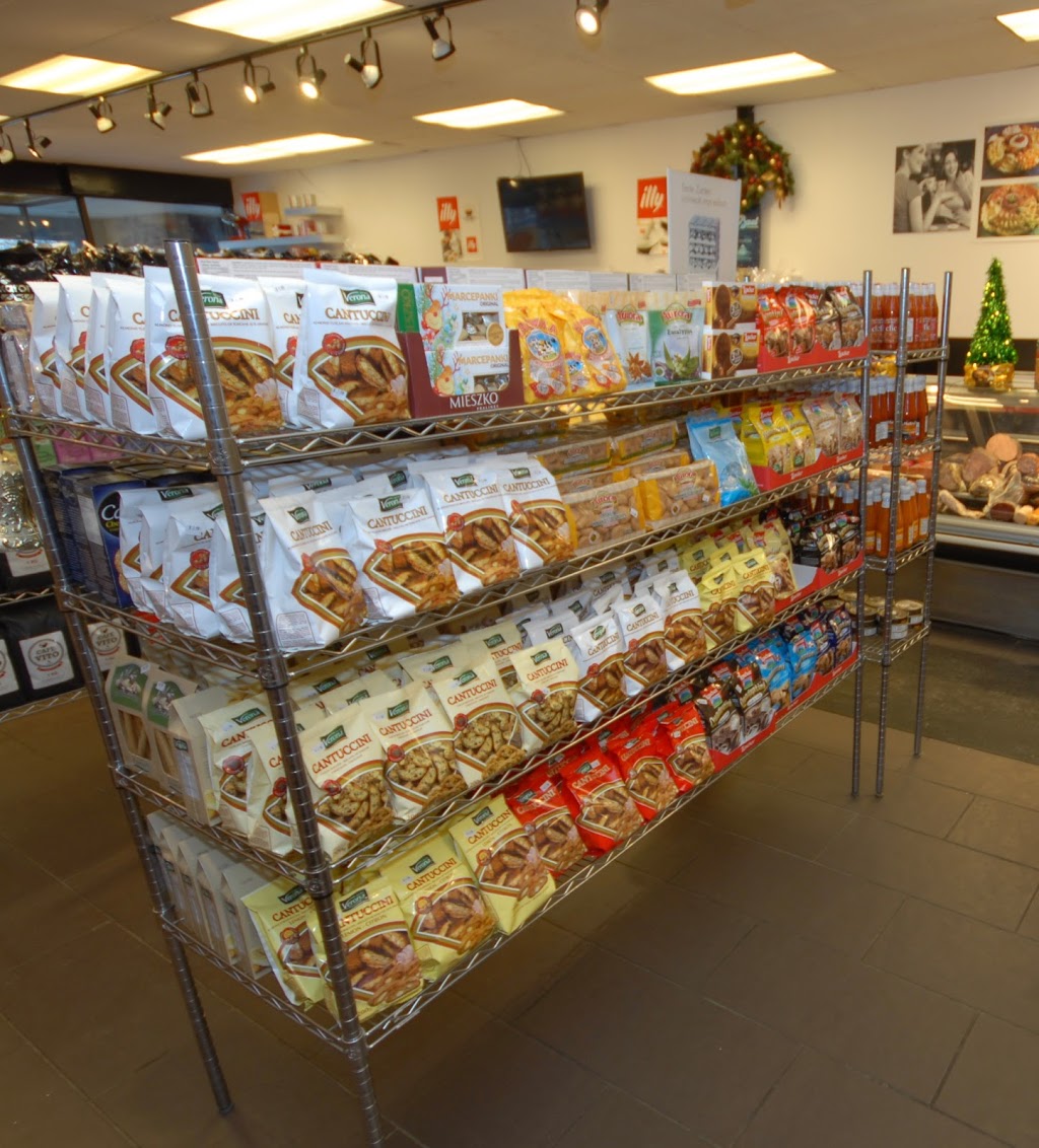 Cavallaro | 2754 Boulevard Saint-Charles, Kirkland, QC H9H 3B6, Canada | Phone: (514) 694-7015