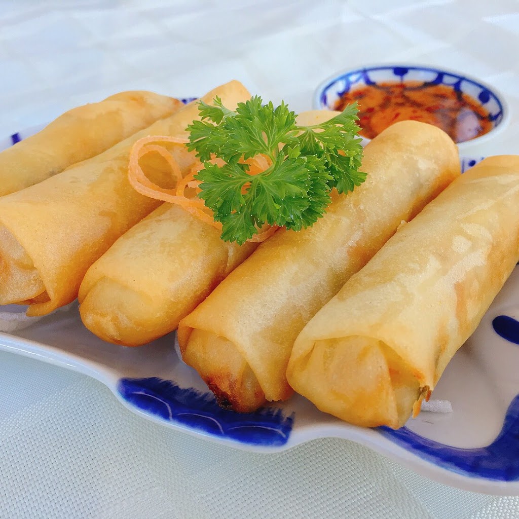 Thai Plate Restaurant | 179 Memorial Ave, Orillia, ON L3V 5X7, Canada | Phone: (705) 259-7250