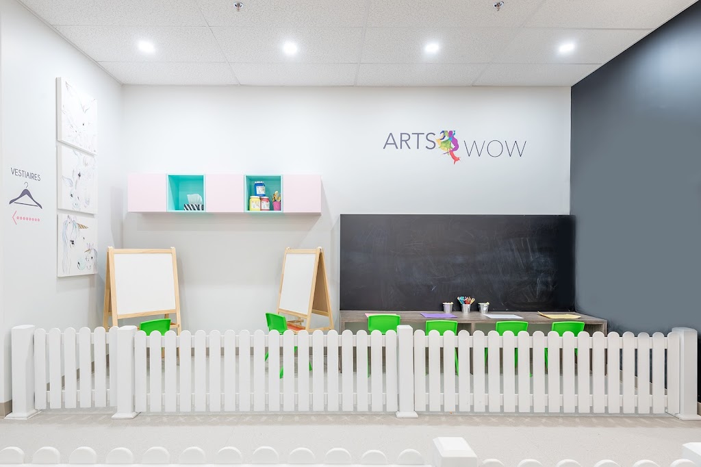 Univers Wowmoms World Laval | 3020 Bd du Curé-Labelle, Laval, QC H7P 4W6, Canada | Phone: (450) 687-6667