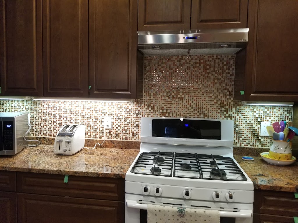 Hexa flooring | 2163 Blue Grouse Plateau, Victoria, BC V9B 0L2, Canada | Phone: (778) 587-9221
