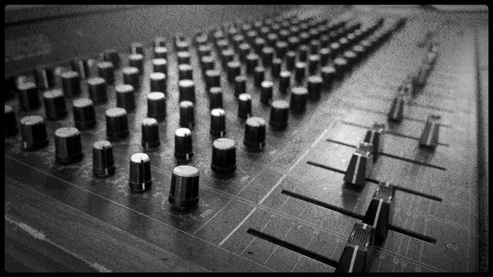 Vintique Sound | 10745 86 Ave NW, Edmonton, AB T6E 2M8, Canada | Phone: (587) 989-9076