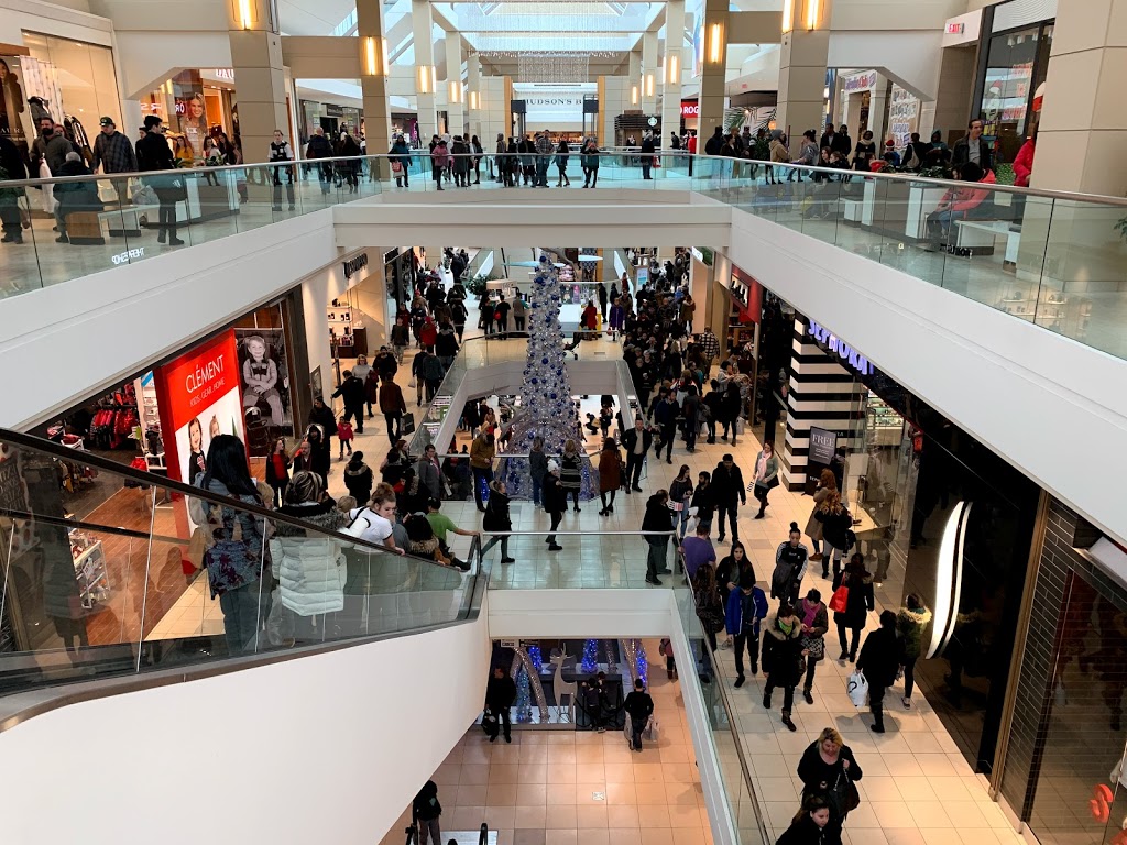 Apple Bayshore Shopping Centre | 100 Bayshore Dr, Nepean, ON K2B 8C1, Canada | Phone: (613) 288-7950