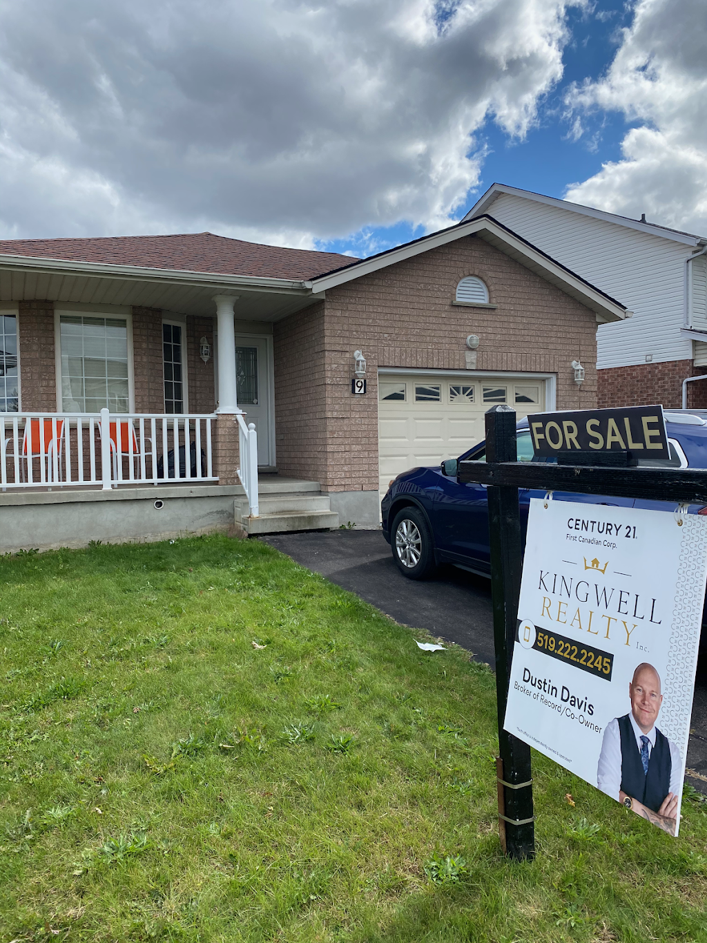 Dustin Davis Real Estate Broker/Mortgage Agent | 699 Speedvale Ave W, Guelph, ON N1K 1E6, Canada | Phone: (519) 222-2245