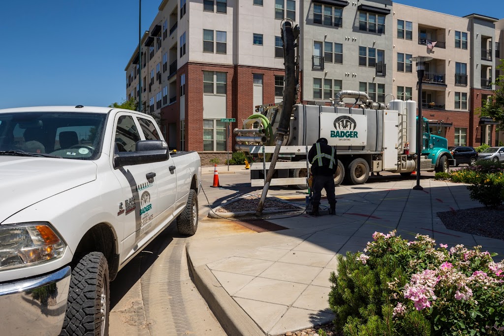 Badger Daylighting | 8615 44 St SE, Calgary, AB T2C 2P5, Canada | Phone: (403) 519-2999