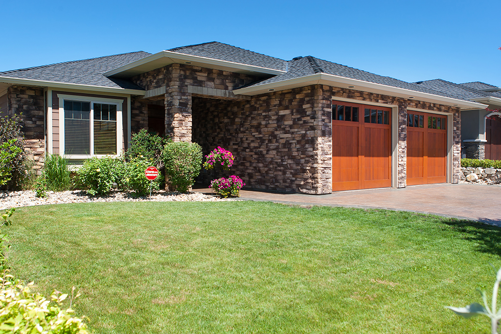 Kelowna Life Real Estate Group | 251 Harvey Ave, Kelowna, BC V1Y 6C3, Canada | Phone: (250) 575-4300