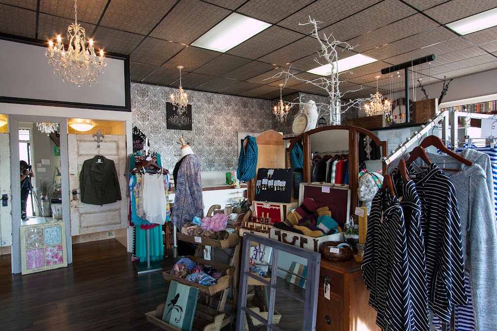 Soak Lifestyle Boutique | 180 Craig St #4, Parksville, BC V9P 2G3, Canada | Phone: (250) 586-3403